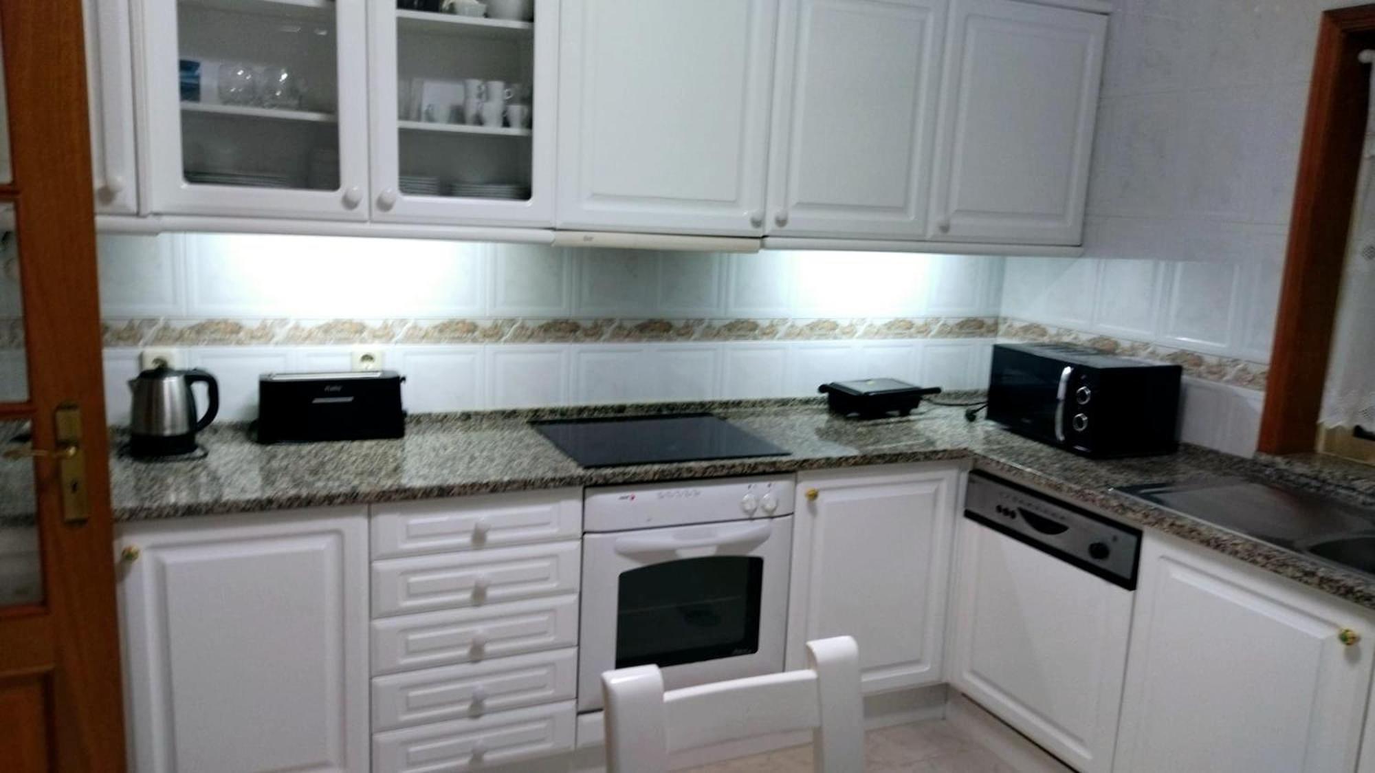 Lovely Apartment Авейру Екстер'єр фото