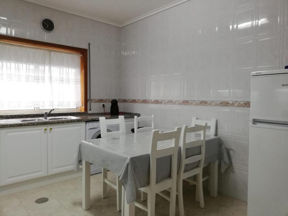 Lovely Apartment Авейру Екстер'єр фото